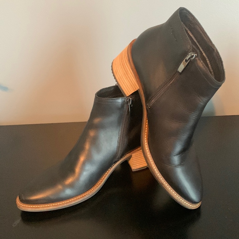 Ecco boots